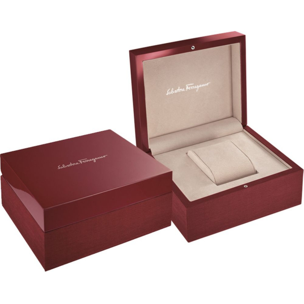 �������� � "Salvatore Ferragamo" SFMG00521
