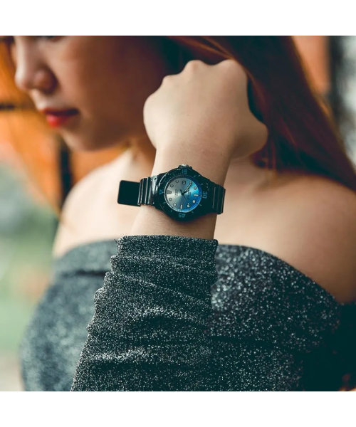 ���� Casio Collection LRW-200H-2E #2