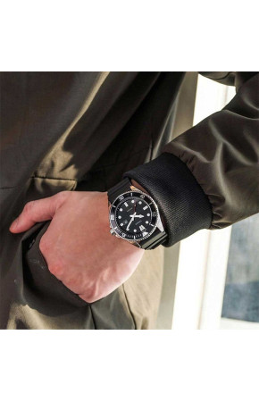 Casio MDV-10-1A1
