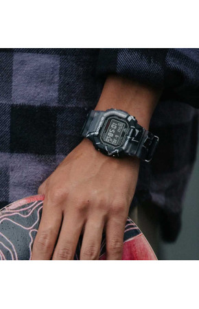 Casio G-Shock DW-5000SS-1