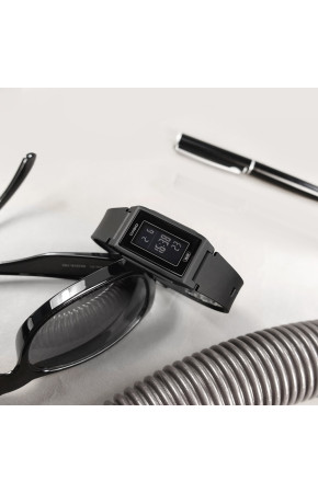 Casio LF-10WH-1