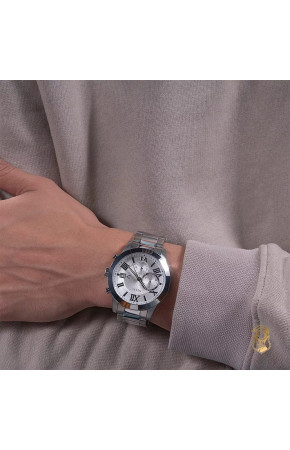 Guess W0668G7